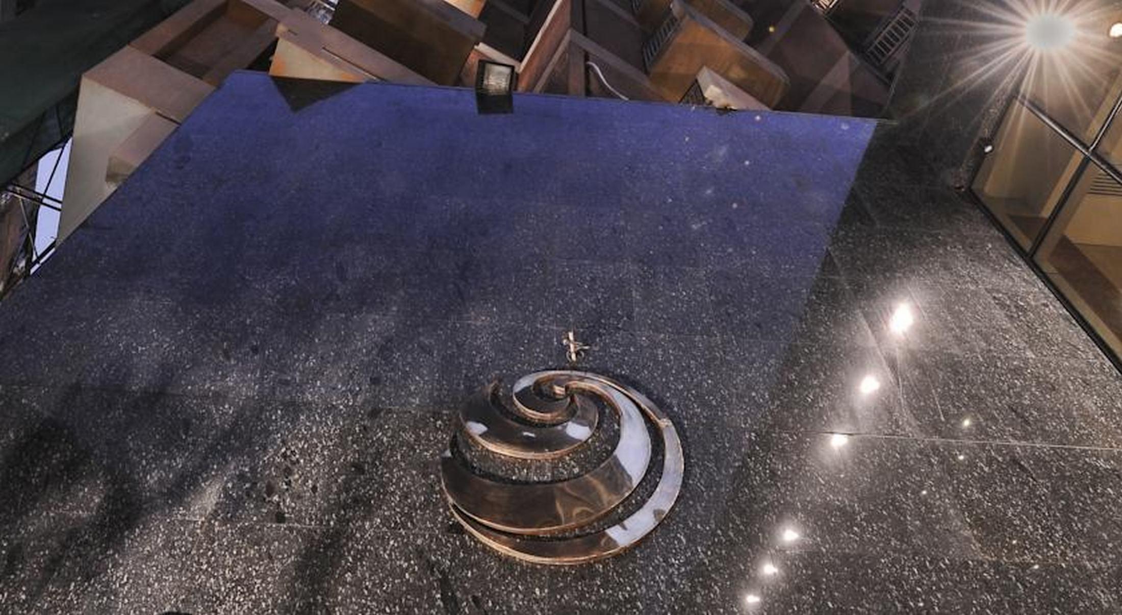 Safir Hotel Cairo Giza Exterior foto The spiral staircase